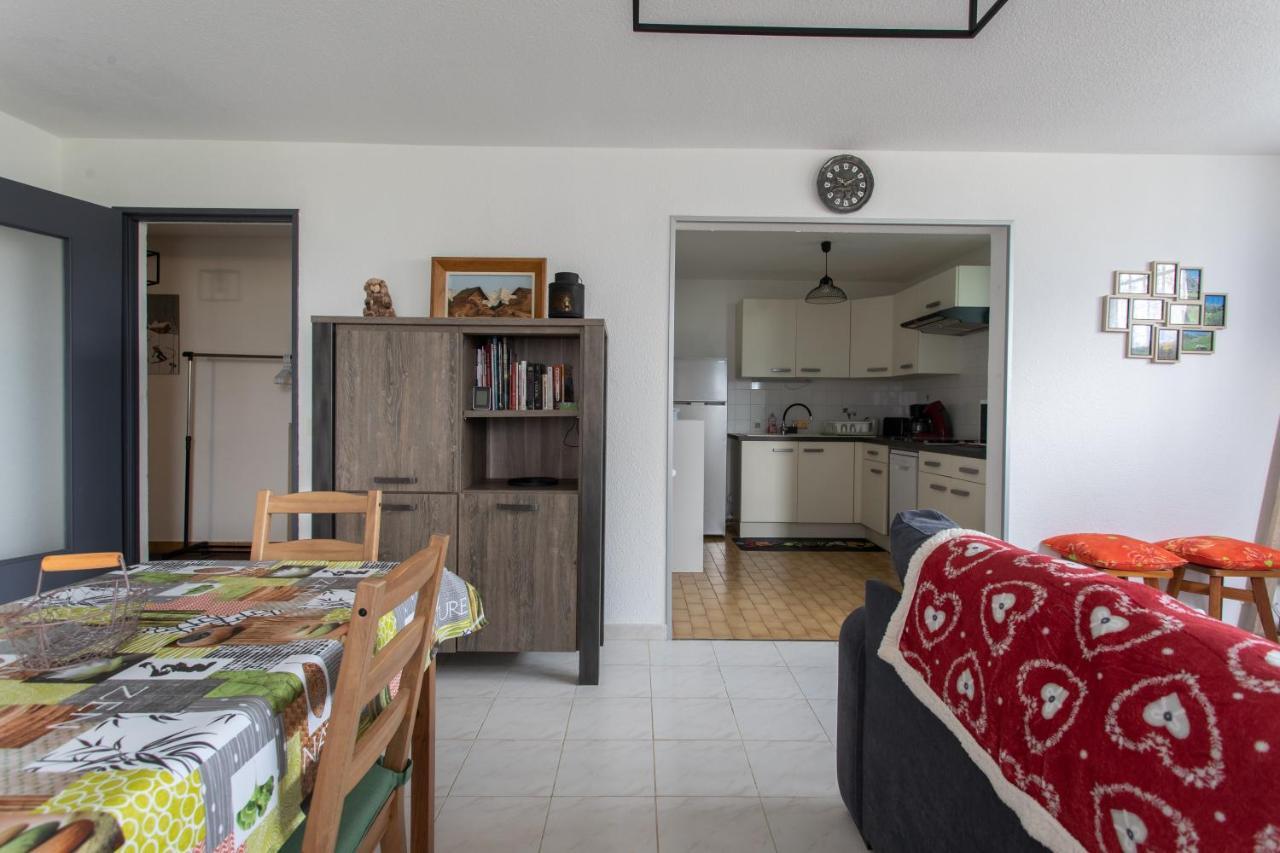 Les Arolles - Appartement Vue Sur La Montagne Сен-Леже-ле-Мелез Екстериор снимка
