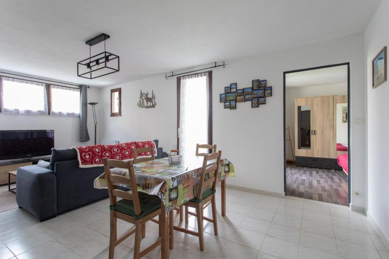 Les Arolles - Appartement Vue Sur La Montagne Сен-Леже-ле-Мелез Екстериор снимка