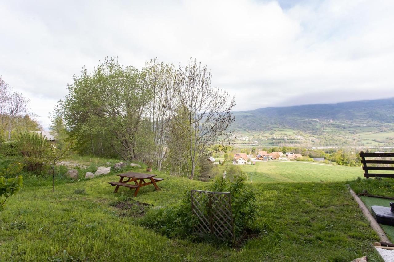 Les Arolles - Appartement Vue Sur La Montagne Сен-Леже-ле-Мелез Екстериор снимка